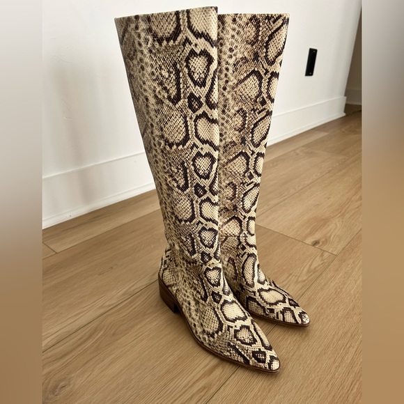 Vince Camuto Womens Tan Brown Snake  Leather Beaanna Knee High Boots  6 36 - Picture 1 of 6